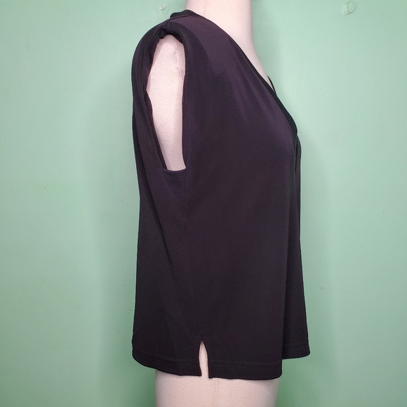 Studio Badgley Mischka V Neck Sleeveless Blouse - Picture 2 of 5